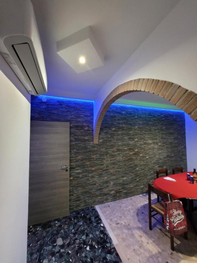 B&B "Gabriel&Melissa" Airport View - Nuova - Ristrutturato Gennaio 2022 Тессера Экстерьер фото